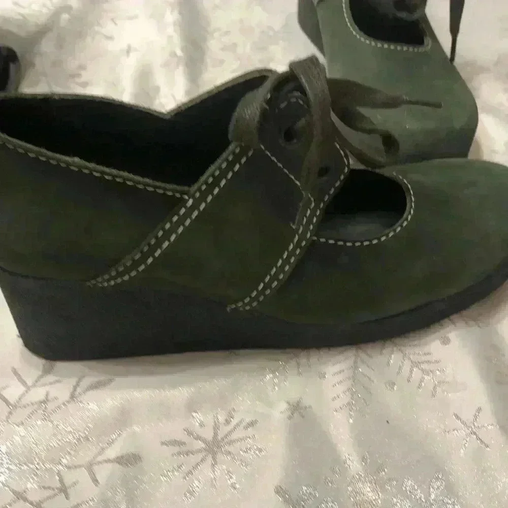 Arche Dark Green Suede Wedge Shoes